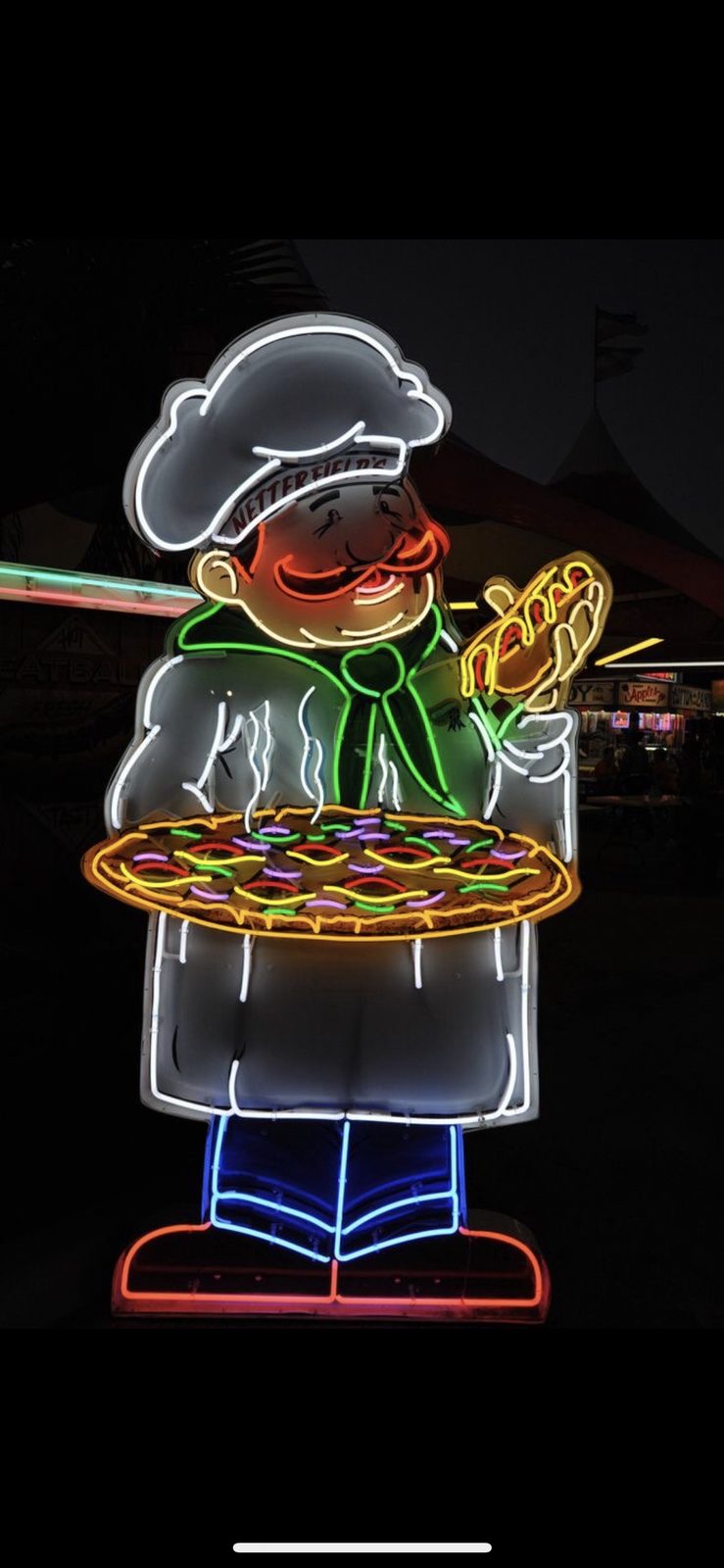 Tønsberg Pizza — Sign