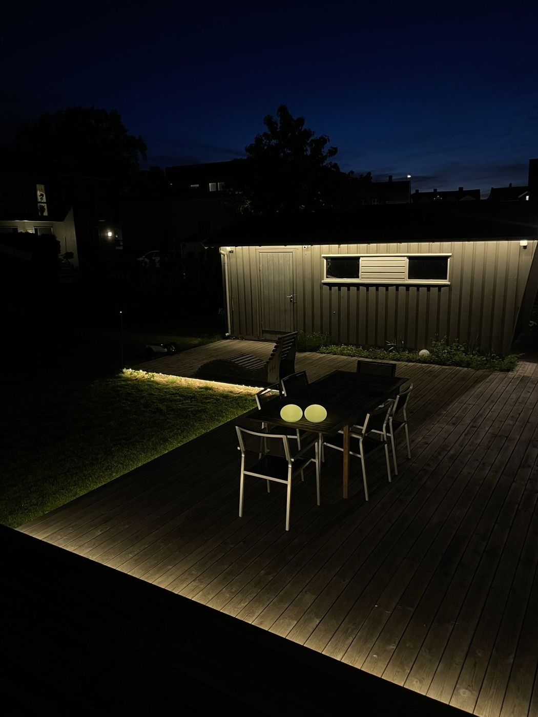 LED terrassebelysning utendørs